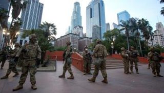 قوات من الحرس الوطني الأمريكي في لوس أنجلوس