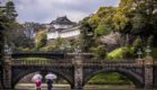 افتتاح القصر الإمبراطوري الياباني أمام الزوار بعد إغلاق كورونا