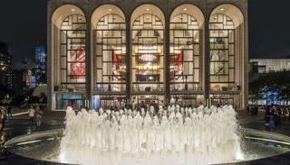 دار أوبرا ميتروبوليتان في نيويورك 