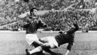 بـ4 تدخلات للشرطة.. ذكرى أعنف مباراة في تاريخ كرة القدم