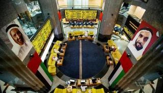 معظم بورصات الخليج مستقرة وسهم اتصالات يدعم أبوظبي