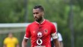 بعد طلب ميدو ووعد آل الشيخ.. حسام عاشور بين المال والاعتزال