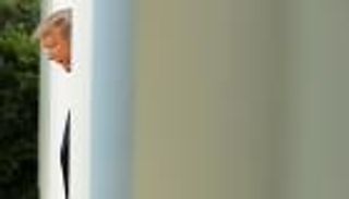 ترامب يعلق لأول مرة على الاختباء في "يوم القيامة"