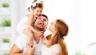 كيف تساعدين طفلك الوحيد خلال إغلاق كورونا؟