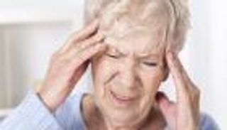 علامات الخرف.. انتبه لاضطرابات النظر والكلام