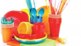 إسبانيا تفرض رسوما على الأغلفة البلاستيكية