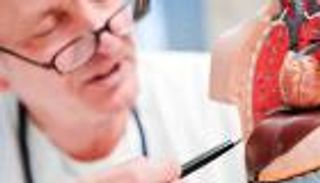 طرق الوقاية من أمراض الكبد.. اغسل الخضروات والفواكه جيدا