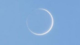 الزهرة يتحول إلى حلقة ضوئية 