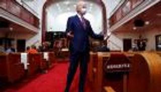 بايدن يفوز في سباق الديمقراطيين للرئاسة بـ 3 ولايات