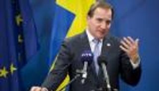 السويد تحث على الاحتجاج "إلكترونيا" خشية كورونا