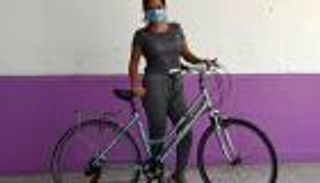 جيش المكسيك الأبيض يواجه كورونا و"التمييز".. ويلجأ لـ"الدراجات"