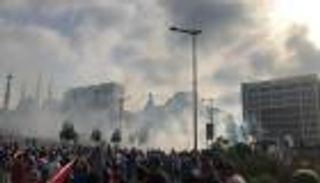 مجددا.. اللبنانيون يتظاهرون ضد مليشيا حزب الله