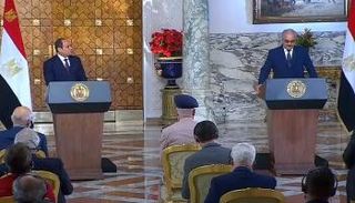 وقائع المؤتمر الصحفي الثلاثي بين السيسي وحفتر وصالح