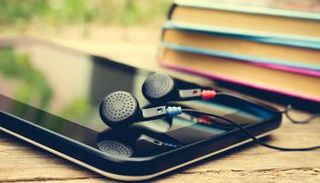 شركة خدمات لغوية تستعين بتسجيلات صوتية في مشروع للذكاء الاصطناعي