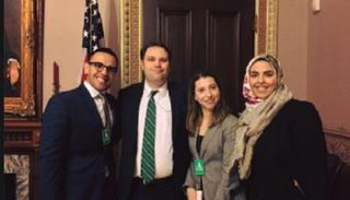 الإخواني محمد سلطان في شمال الصورة خلال زيارة الكونجرس الأمريكي