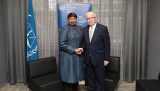 بنسودا ووزير خارجية فلسطين رياض المالكي في لقاء سابق -أرشيفية