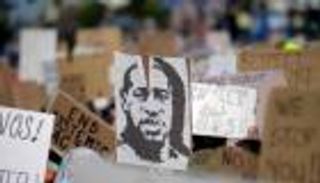 شقيق فلويد بأول جلسة للكونجرس لمناقشة دوافع الحادث