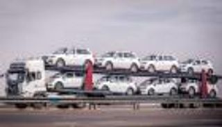 سوق السيارات في إيران هدف جديد لأطماع الحرس الثوري