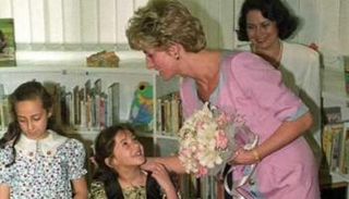 الأميرة ديانا مع 