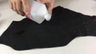 فيديو.. احذر استخدام هذه المواد في تطهير سيارتك من الداخل