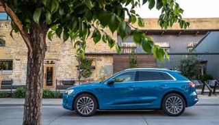 السيارات الكهربائية - أرشيفية