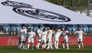 ريال مدريد وإيبار.. 3 أهداف و4 لعنات في نصف مباراة