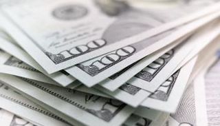 عملات فئة 100 دولار أمريكي