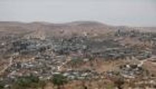 إسرائيل تشق طريقا بالقدس يربط المستوطنات ويقطع دولة فلسطين