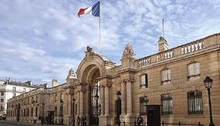 فرنسا توجه تحذيرا شديدا لتركيا بشأن ليبيا