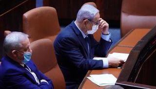 جانب من اجتماع نتنياهو وجانتس بالكنيست الإسرائيلي