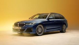 سيارة بي إم دبليو B5