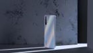 لعشاق التصوير..  هاتف ريلمي الذكي X3 Superzoom