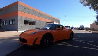 طراز تسلا رودستر 2008