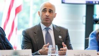 يوسف العتيبة سفير الإمارات لدى الولايات المتحدة الأمريكية
