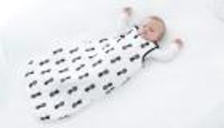 متلازمة الموت المفاجئ لدى الأطفال.. الحل في كيس النوم