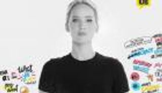 جينفر لورانس تنضم إلى تويتر.. تبدأ تغريداتها برفض العنصرية