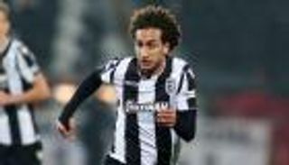 اتهامات التحرش.. نهاية غير تقليدية لأحدث أزمات عمرو وردة