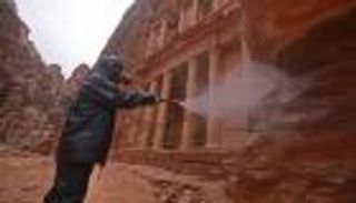 البتراء "مهجورة".. صوت العصافير يعلو في "مدينة الأشباح"