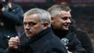 توتنهام ومانشستر يونايتد.. المباراة الأكثر استفادة من كورونا