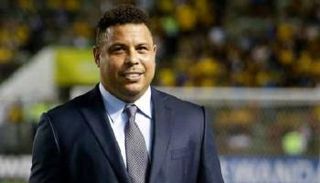 البرازيلي رونالدو لويس نازاريو دي ليما