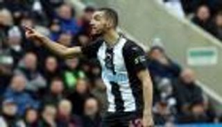 بند الفيفا ينقذ الجزائري بن طالب من جحيم شالكه