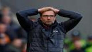 "عانيت جسديا".. كلوب يعلق على فكرة إلغاء الدوري الإنجليزي