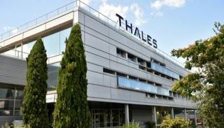 مقر مجموعة تاليس آفيونيكس في تولوز الفرنسية