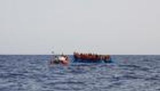 المغرب ينقذ 93 مهاجرا غير شرعي في المتوسط