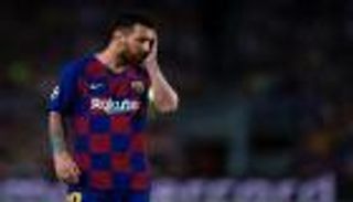بند غريب.. عقد ميسي الجديد يثير الشكوك