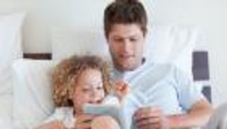 يوم الأب.. احتفاء عالمي بالعطاء والسند