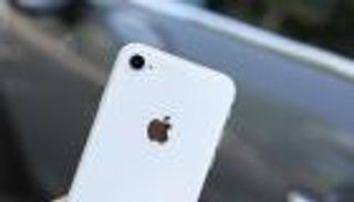 أبل تحول الحلم لواقع.. آيفون مفتاح سيارتك الرقمي