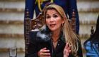 بوليفيا تنتخب رئيسها في سبتمبر وآنييز تتحدث عن "ضغوط"