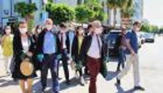 اعتصام مفتوح لمحامي تركيا عقب وقف مسيرتهم ضد أردوغان 