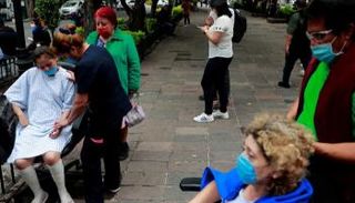 سكان العاصمة مكسيكو سيتي هرعوا إلى الشوارع